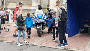 Promocja zawodu policjanta podczas 46 Maratonu Warszawskiego