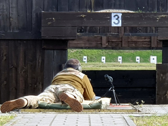 Kolejne sukcesy policjantów ze Śródmieścia w międzynarodowych zawodach strzeleckich