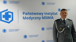 Policjant ze Śródmieścia wyróżniony odznaką od Ministra Zdrowia