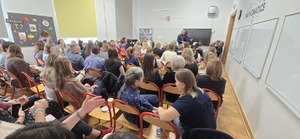 Profilaktyk przeprowadził szkolenie z nauczycielami