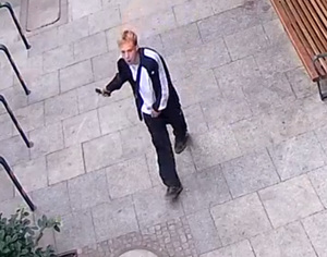 Przywłaszczył cudzy telefon. Znasz go? Zadzwoń!