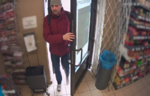 Spowodował uszczerbek na zdrowiu. Znasz go? Zadzwoń!