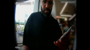 Szukamy sprawcy przywłaszczenia paczki pocztowej o wartości ponad czterech tysięcy złotych. Wiesz kto to? Zadzwoń!