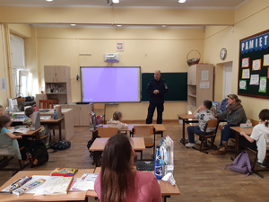 Profilaktyka od najmłodszych lat – spotkanie policjantów z uczniami Szkoły Podstawowej nr 29