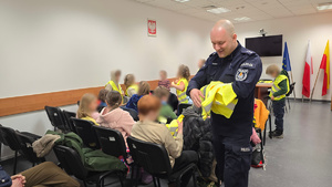 Wspólne działania śródmiejskiej Policji z KPP Metro na rzecz bezpieczeństwa najmłodszych