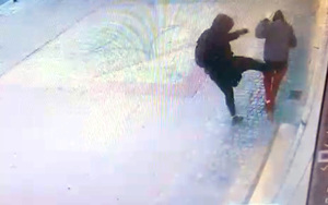 Śródmiejski policjant w drodze na służbę zatrzymał sprawcę brutalnego ataku na bezbronną kobietę