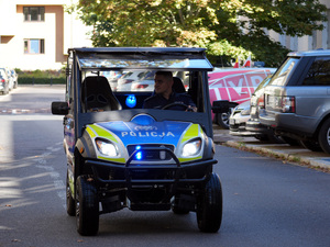 Bezpieczna droga do szkoły ze śródmiejskimi policjantami